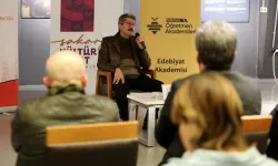 Sakarya'da 'Hakkın Sesi, Hakikatin Yüzü Mehmed Âkif' söyleşisi