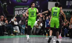 Tofaş potada evindeki galibiyet serisini 6 maça çıkardı