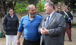 Muğla Milas'ta evi yanan aileye Başkan Topuz'dan konteyner ve ev tadilatı sözü