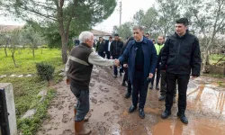 Seferihisar'da yağıştan etkilenenlere İzmir Büyükşehir'den yerinde destek