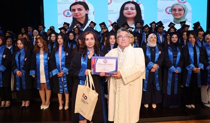 BEUN diş hekimlerini coşku ve gururla geleceğe uğurladı