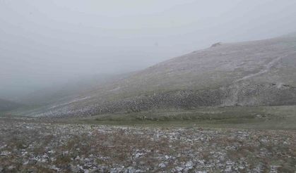Gümüşhane’ye Haziran’ın son gününde kar sürprizi