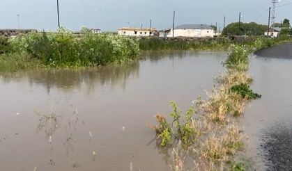 Kars’ta ahırlar ve ekili alanlar sular altında kaldı