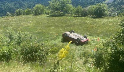 Kastamonu’da otomobil uçuruma yuvarlandı: 1 ölü, 4 yaralı