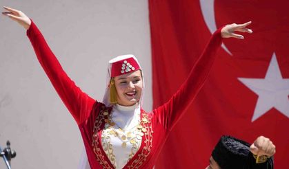 Kırım Tatarları, geleneksel Tepreş Şenliği’nde buluştu