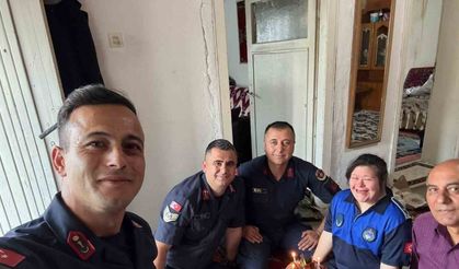 Kırşehir’de Jandarmadan Down Sendromlu Sıla’ya Doğum Günü Sürprizi