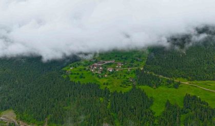 Santa Harabeleri bu kez sis bulutlarıyla mest etti