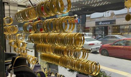 Savaşın sona ermesiyle altın fiyatlarında gerileme devam ediyor