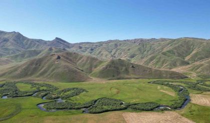 Şırnak’ta dev menderesler havadan görüntülendi