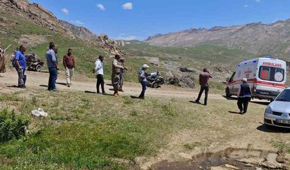 Şırnak’ta yaylada kalanların çadırlarını fırtına vurdu: 3 yaralı