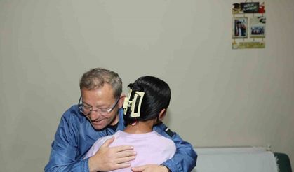 Vali Polat’tan Türkiye 2’incisi öğrenciye ziyaret