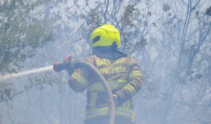 Balıkesir İtfaiyesi’nden bölge yangınlarına güçlü destek
