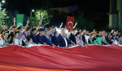 Kayseri Talas'ta 15 Temmuz'a 'en büyük bayrak' damgası