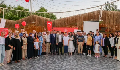 Vali Faik Oktay Sözer, koruyucu ailelerle bir araya geldi