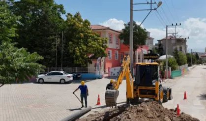 Antalya'da 50 yıllık eski borular yenilendi