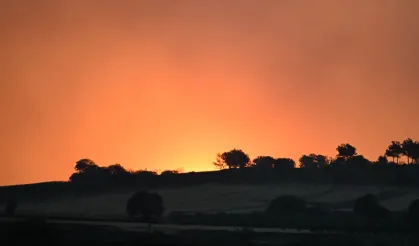 Çanakkale Dardanos yangını büyük ölçüde kontrol altına alındı