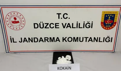 Düzce'de 800 bin liralık kokain ele geçirildi