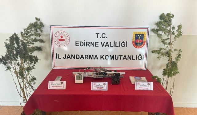 Edirne’de Yol kontrol uygulamasında uyuşturucu yakalandı