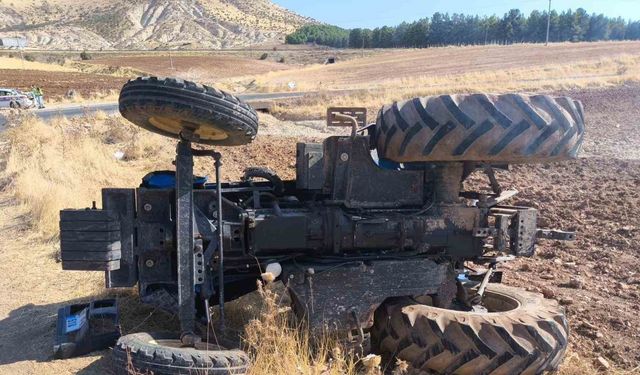 Mardin’de traktör devrildi: 1 yaralı