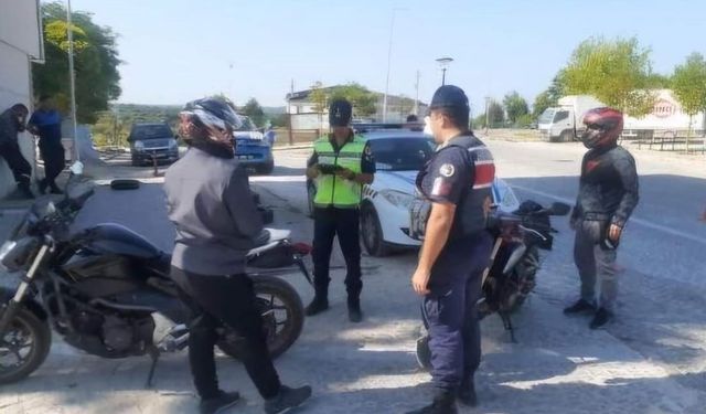 Vize’de jandarma ekiplerinden motosiklet denetimi