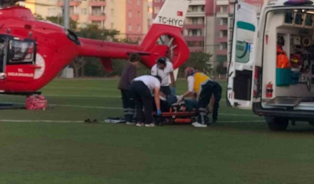 Ambulans helikopter kalp krizi geçiren hasta için havalandı