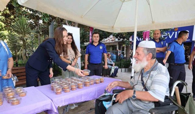 Başkan Durbay’dan vatandaşlara kandil simidi ikramı