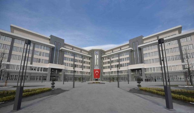 Çorum Belediyesi 3,7 milyon TL kırtasiye yardımı yaptı