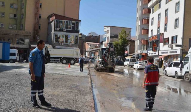 Hakkari’de işportacılar kendilerine ayrılan alanda çalışacak