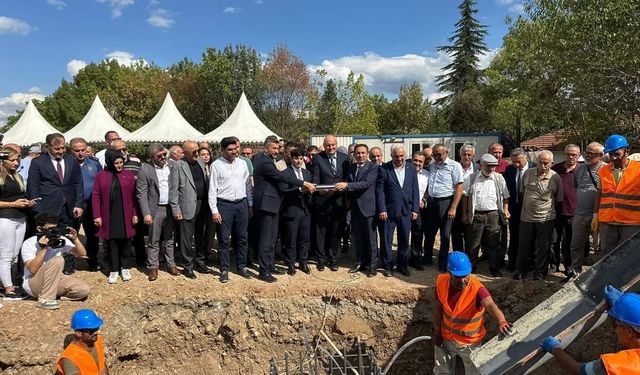 Karabük’te kontrplak fabrikasının temeli atıldı