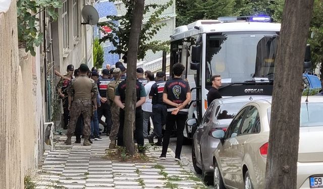 Sıla bebekle ilgili tutuklu bulunan iki çocuk olayın yaşandığı eve getirildi