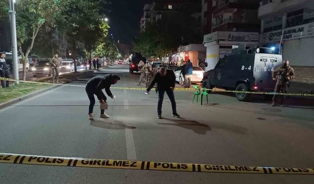 Batman’da aracıyla seyir halindeyken silahlı saldırıya uğrayan sürücü yaralandı