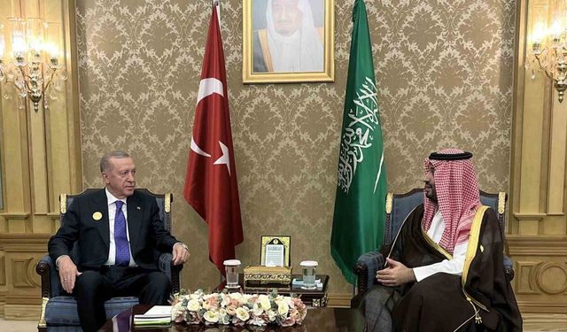 Cumhurbaşkanı Erdoğan, Suudi Arabistan Veliaht Prensi Muhammed Bin Selman ile görüştü