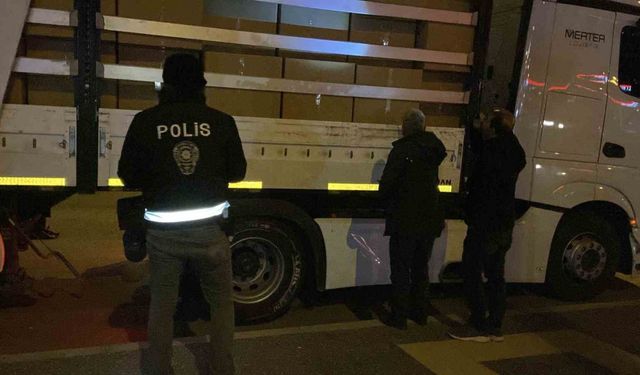 PTS alarmı veren tır polisi harekete geçirdi