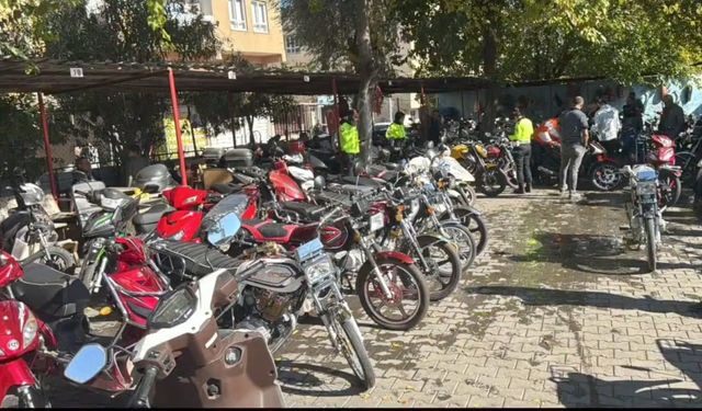 Şanlıurfa’da çalıntı ve trafiğe çıkması sakıncalı 16 motosiklet ele geçirildi