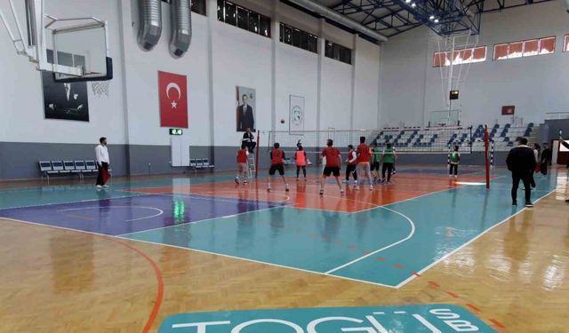 Tokat’ta sonbahara sporla merhaba turnuvaları