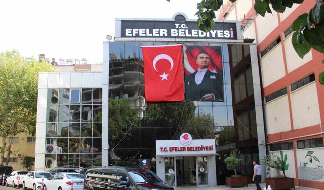 Efeler Belediyesi’nde pankart krizi