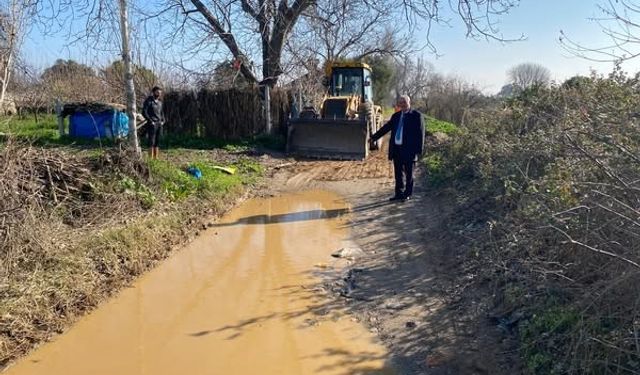 Sultanhisar’da bozulan yollar yeniden yapıyor