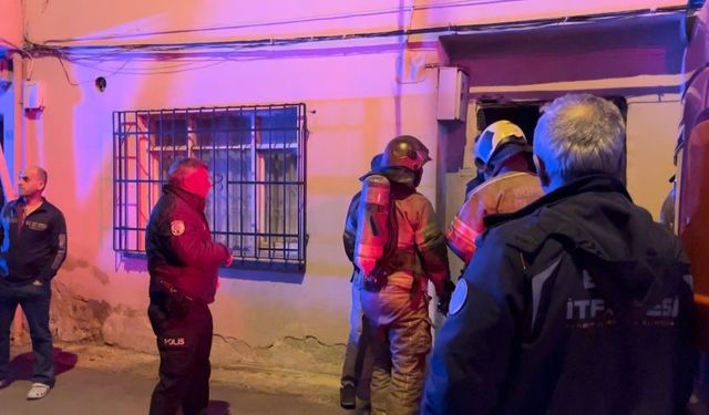 Bursa’da iki katlı evde yangın paniği