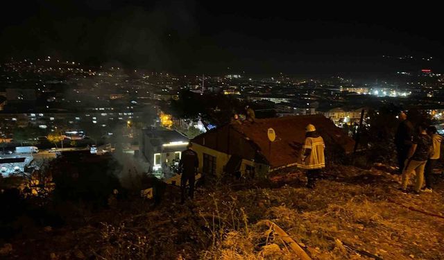 Bursa’da korkutan odunluk yangını