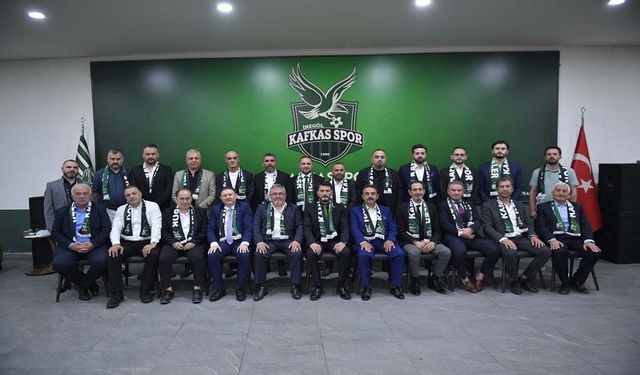 İnegöl Kafkasspor'da görev dağılımı yapıldı