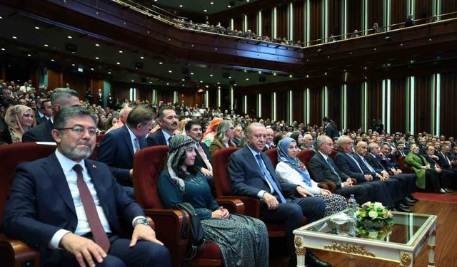 Cumhurbaşkanı Erdoğan: "Organize tarım bölgelerini yaygınlaştıracak ve lojistik merkezler ile entegrasyonunu sağlayacağı