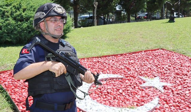 32 yıldır rüyalarına giren askerlik hayali gerçek oldu