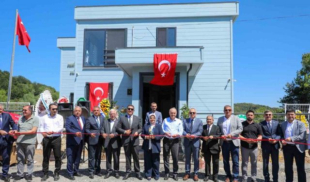 Akçakoca Demir Çelik İhtisas OSB hizmet binası törenle açıldı