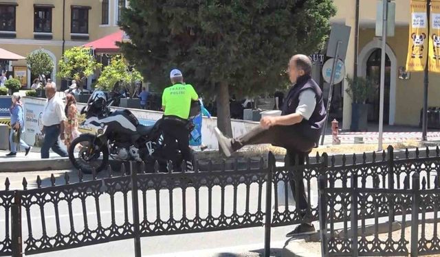 Bariyerleri aşıp trafiğe atlayan yayalara ceza yağdı
