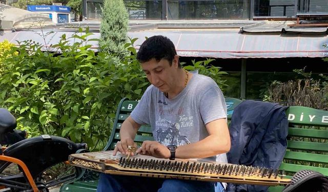 Bayram tatilinde sokak sanatını vatandaşlarla buluşturdu