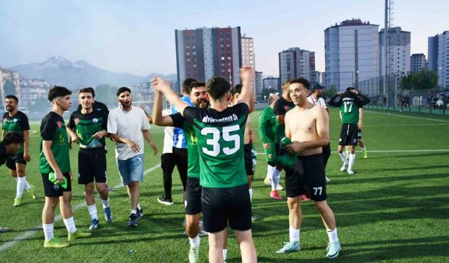Büyük Toramanspor; 1. Amatör Küme’ye yükseldi
