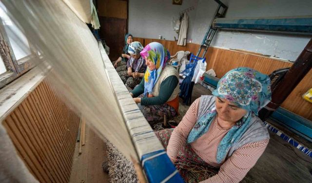 Dokumacılığın son temsilcileri mesleklerini korumak için direniyor