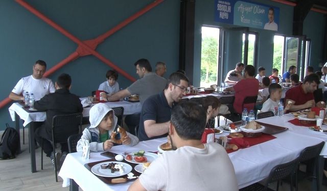 Esenler Belediyesi’nden Babalar Günü’ne özel kamp etkinliği