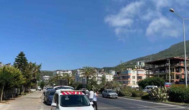 Gazipaşa’da korsan taşımacılık yapan 5 araç trafikten men edildi