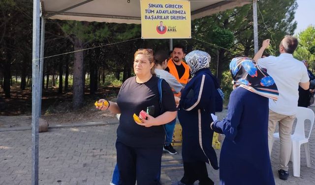 Gediz Belediyesi, YKS heyecanında öğrenci ve ailelerini yalnız bırakmadı